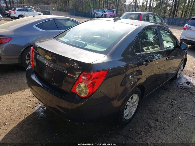 44681688 :رقم المزاد ، 1G1JC5SB4G4116661 vin ، 2016 Chevrolet Sonic Lt Auto مزاد بيع