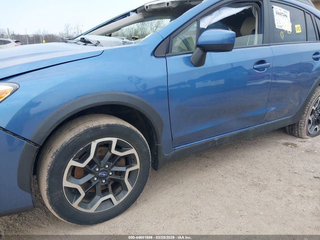 2017 Subaru Crosstrek 2.0i Premium მანქანა იყიდება აუქციონზე, vin: JF2GPADC3HH236886, აუქციონის ნომერი: 44681696