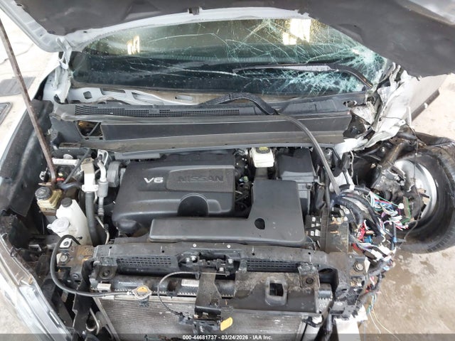 5N1DR2MM6JC647434 Nissan Pathfinder Sv