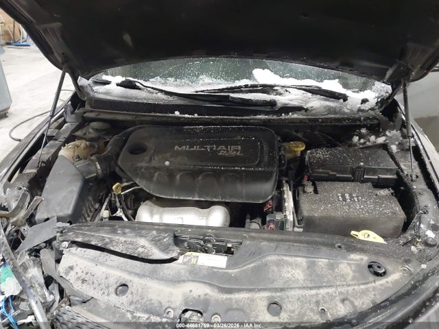 Chrysler 200 S 2015 1C3CCCBB2FN691147 Image 10