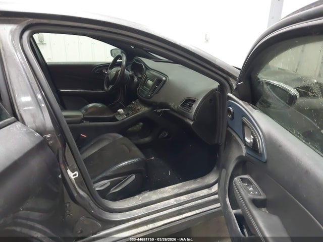 Chrysler 200 S 2015 1C3CCCBB2FN691147 Image 5