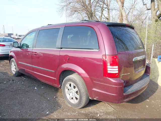 Продажа на аукционе авто 2009 Chrysler Town & Country Touring, vin: 2A8HR54119R528294, номер лота: 44681763