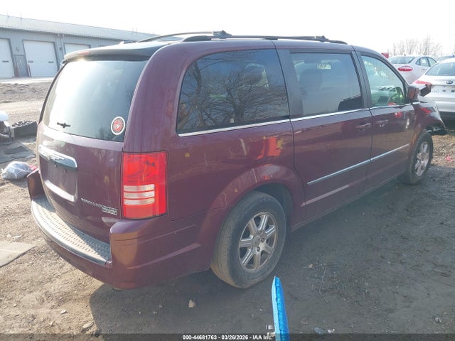 Продажа на аукционе авто 2009 Chrysler Town & Country Touring, vin: 2A8HR54119R528294, номер лота: 44681763