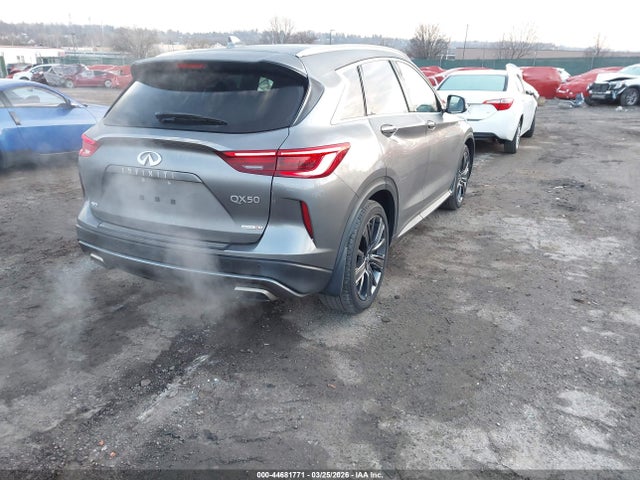 Продажа на аукционе авто 2020 Infiniti Qx50 Essential Awd, vin: 3PCAJ5M33LF110243, номер лота: 44681771