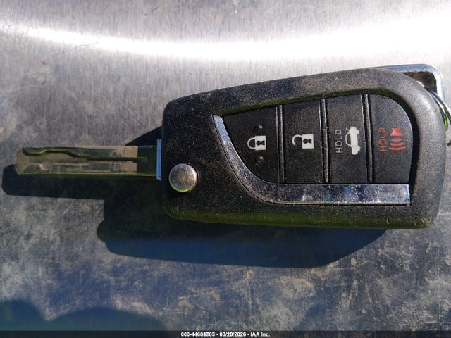 2020 Toyota Corolla Le მანქანა იყიდება აუქციონზე, vin: JTDEPRAE0LJ036737, აუქციონის ნომერი: 44681783