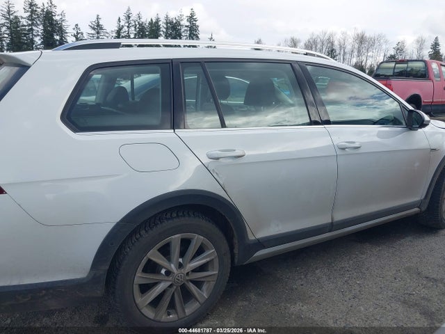 3VWH17AU5HM527659 Volkswagen Golf Alltrack Tsi S/tsi Se/tsi Sel