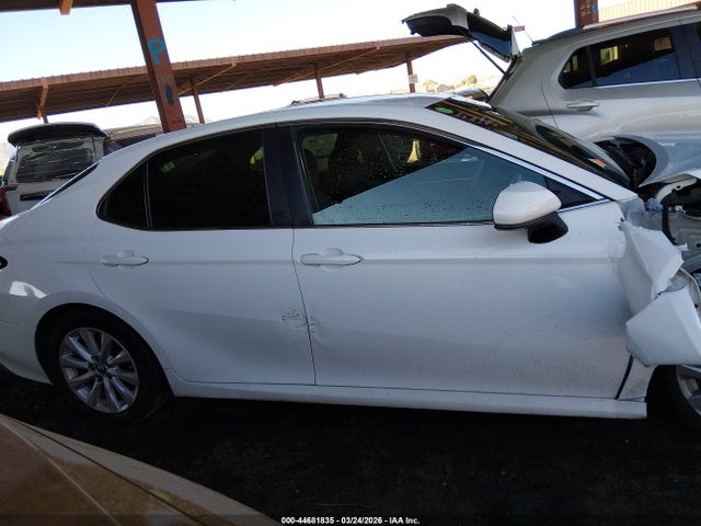 4T1B11HK7JU565921 Toyota CAMRY LE