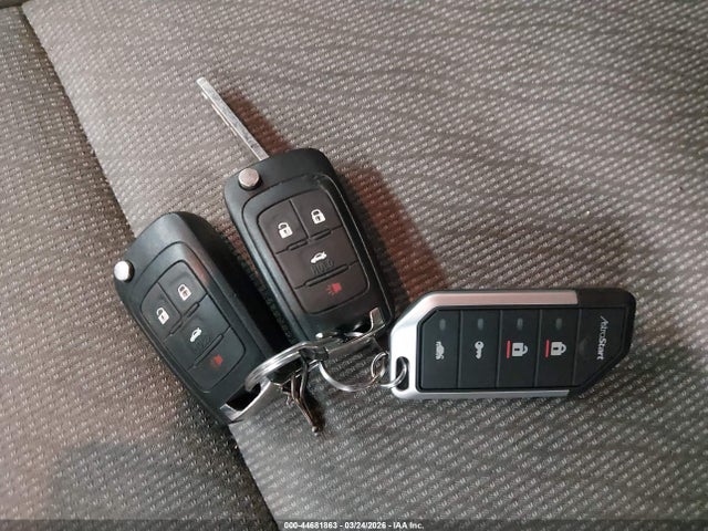 2015 Chevrolet Malibu 1fl მანქანა იყიდება აუქციონზე, vin: 1G11A5SL0FF114617, აუქციონის ნომერი: 44681863