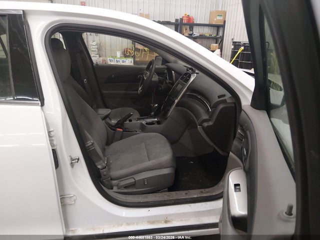 2015 Chevrolet Malibu 1fl მანქანა იყიდება აუქციონზე, vin: 1G11A5SL0FF114617, აუქციონის ნომერი: 44681863
