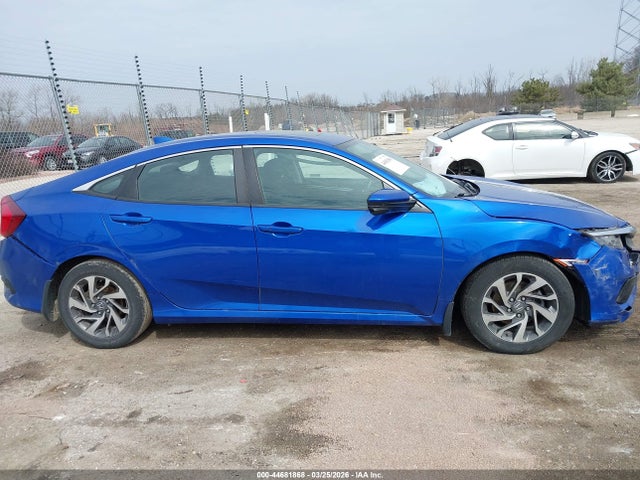 Aukcja sprzedaży 2018 Honda Civic Ex, vin: 19XFC2F78JE035086, numer aukcji: 44681868
