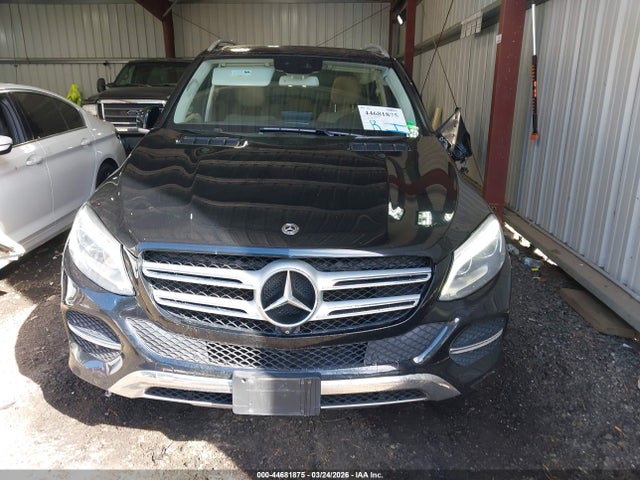 44681875 :رقم المزاد ، 4JGDA5HB1JB068326 vin ، 2018 Mercedes-benz Gle 350 4matic مزاد بيع