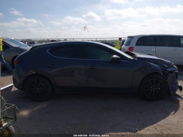 Продаж на аукціоні авто 2023 Mazda Mazda3 2.5 S Carbon Edition, vin: JM1BPBLM6P1619074, номер лоту: 44681899
