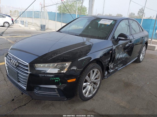 44681902 :رقم المزاد ، WAUKMAF41JA194530 vin ، 2018 Audi A4 2.0t Tech Ultra Premium/2.0t Ultra Premium مزاد بيع