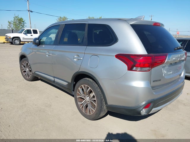 2018 MITSUBISHI OUTLANDER JA4AZ3A36JJ005536 Photo 2