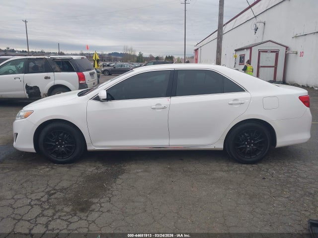 Toyota CAMRY LE 2014 4T4BF1FK3ER401940 Image 14