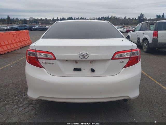 Toyota CAMRY LE 2014 4T4BF1FK3ER401940 Image 16