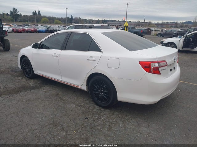 Toyota CAMRY LE 2014 4T4BF1FK3ER401940 Image 3
