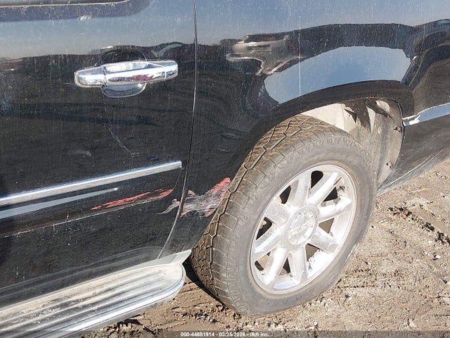 2008 Gmc Yukon Xl 1500 Denali მანქანა იყიდება აუქციონზე, vin: 1GKFK66848J209515, აუქციონის ნომერი: 44681914