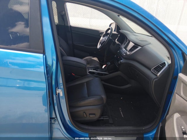 Hyundai Tucson Limited 2017 KM8J3CA22HU530712 Image 5