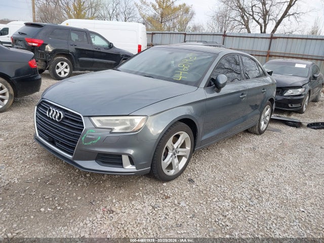 2017 Audi A3 2.0t Premium მანქანა იყიდება აუქციონზე, vin: WAUAUGFF0H1060859, აუქციონის ნომერი: 44681939