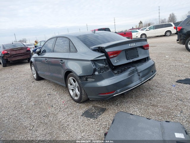 2017 Audi A3 2.0t Premium მანქანა იყიდება აუქციონზე, vin: WAUAUGFF0H1060859, აუქციონის ნომერი: 44681939