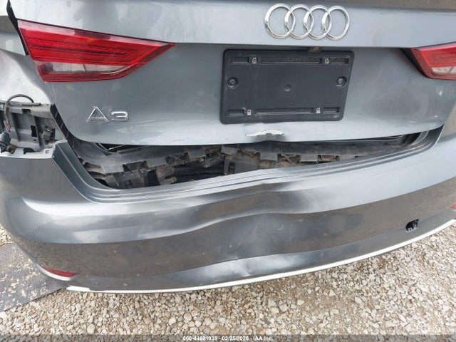 2017 Audi A3 2.0t Premium მანქანა იყიდება აუქციონზე, vin: WAUAUGFF0H1060859, აუქციონის ნომერი: 44681939