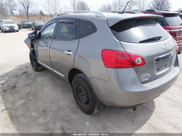 2015 Nissan Rogue Select S მანქანა იყიდება აუქციონზე, vin: JN8AS5MT0FW671243, აუქციონის ნომერი: 44681952