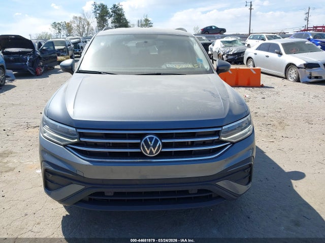 2022 Volkswagen Tiguan 2.0t S მანქანა იყიდება აუქციონზე, vin: 3VV1B7AX6NM004451, აუქციონის ნომერი: 44681979