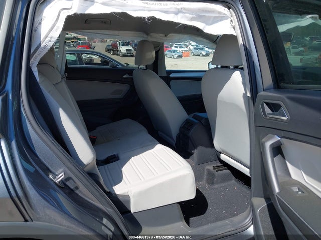 2022 Volkswagen Tiguan 2.0t S მანქანა იყიდება აუქციონზე, vin: 3VV1B7AX6NM004451, აუქციონის ნომერი: 44681979