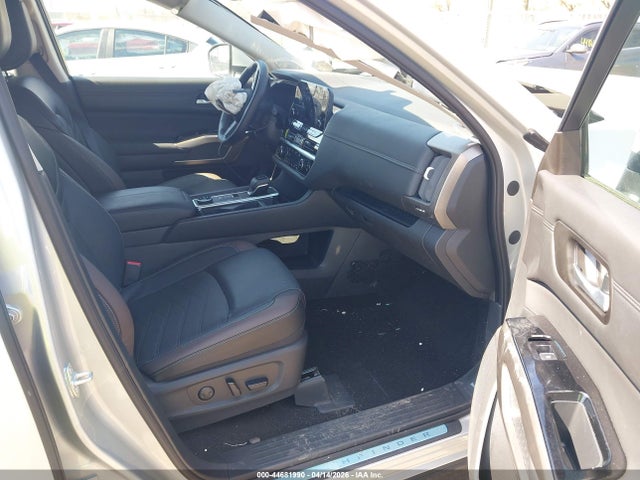 Продажа на аукционе авто 2025 Nissan Pathfinder Platinum 4wd, vin: 5N1DR3DJ3SC281171, номер лота: 44681990