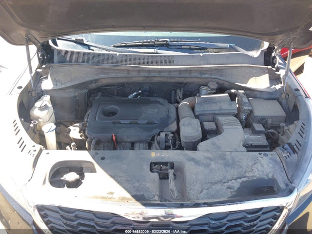 5XYPG4A33KG477142 KIA Sorento 2.4l Lx