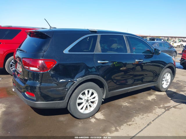 5XYPG4A33KG477142 KIA Sorento 2.4l Lx
