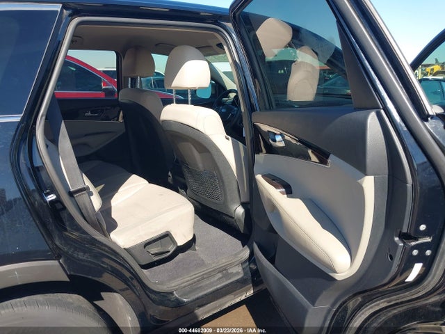 5XYPG4A33KG477142 KIA Sorento 2.4l Lx