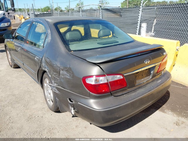 2000 Infiniti I30 Luxury/touring მანქანა იყიდება აუქციონზე, vin: JNKCA31A6YT111695, აუქციონის ნომერი: 44682050