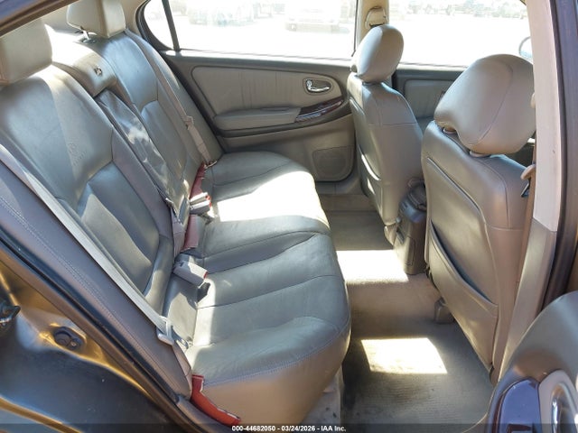 2000 Infiniti I30 Luxury/touring მანქანა იყიდება აუქციონზე, vin: JNKCA31A6YT111695, აუქციონის ნომერი: 44682050