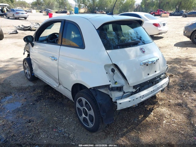 2016 FIAT 500E 3C3CFFGE7GT184208 Photo 2