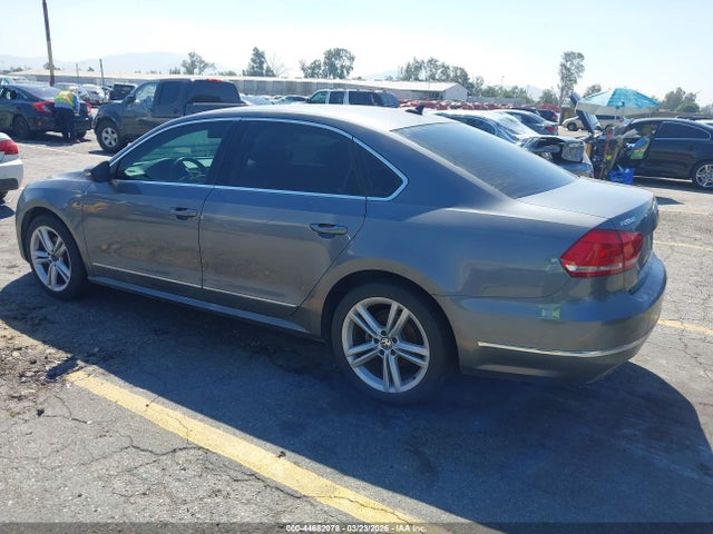 2012 VOLKSWAGEN PASSAT 1VWCN7A39CC008436 Photo 2