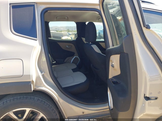ZACCJABTXGPE19520 Jeep Renegade Latitude