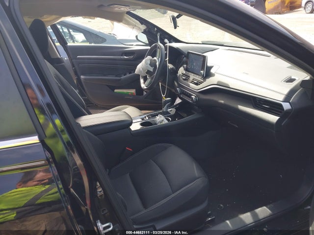 Продажа на аукционе авто 2022 Nissan Altima Sv Intelligent Awd, vin: 1N4BL4DW2NN421241, номер лота: 44682111