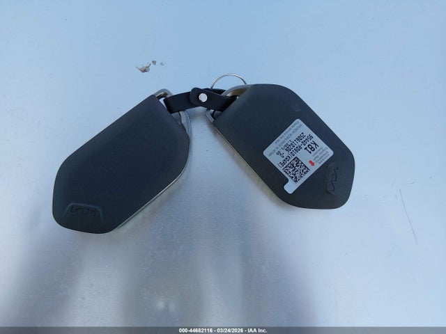 44682116 :رقم المزاد ، KNDNC5K32T6575834 vin ، 2026 Kia Carnival Mpv Ex مزاد بيع