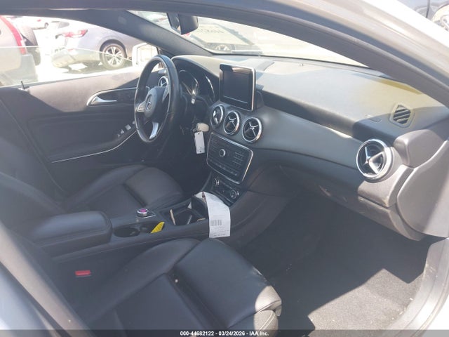 44682122 :رقم المزاد ، WDCTG4GB5GJ198564 vin ، 2016 Mercedes-benz Gla 250 4matic مزاد بيع