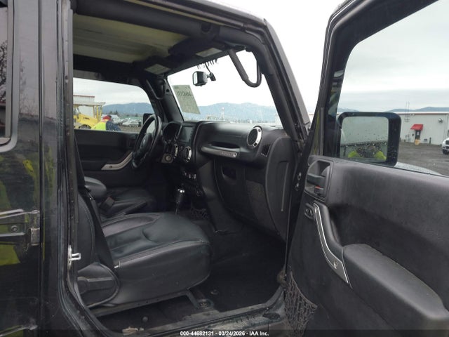 2016 JEEP WRANGLER UNLIMITED 1C4BJWEG1GL263573 Photo 4