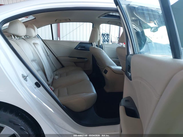 Honda Accord Touring 2015 1HGCR3F95FA034949 Image 8