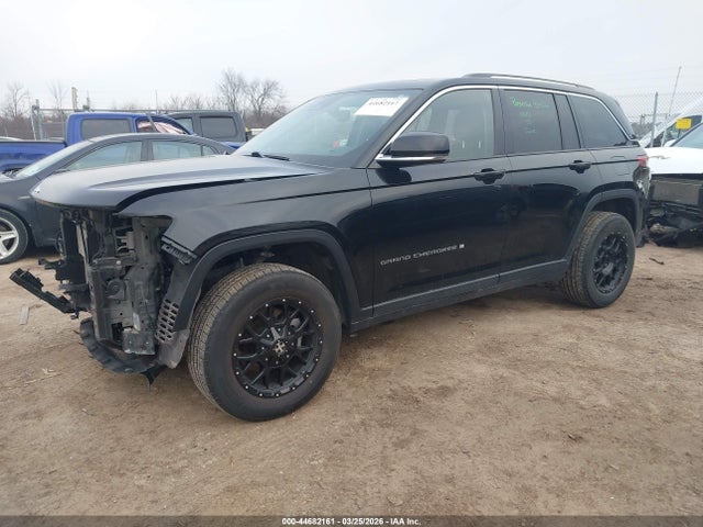 2022 Jeep Grand Cherokee Limited 4x4 მანქანა იყიდება აუქციონზე, vin: 1C4RJHBG8N8633027, აუქციონის ნომერი: 44682161