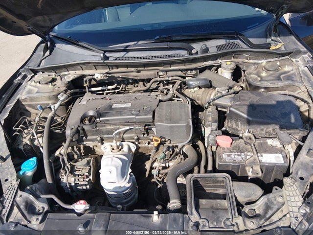 1HGCR2F3XHA293946 Honda ACCORD LX