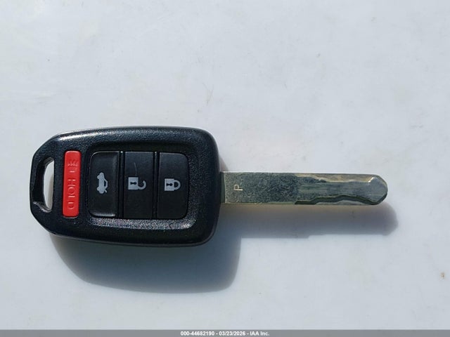 1HGCR2F3XHA293946 Honda ACCORD LX