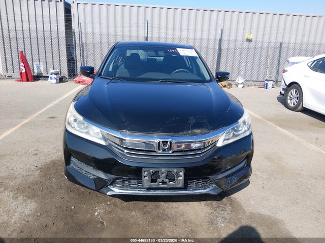 1HGCR2F3XHA293946 Honda ACCORD LX