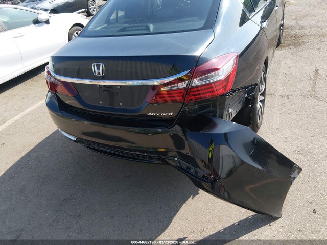 1HGCR2F3XHA293946 Honda ACCORD LX
