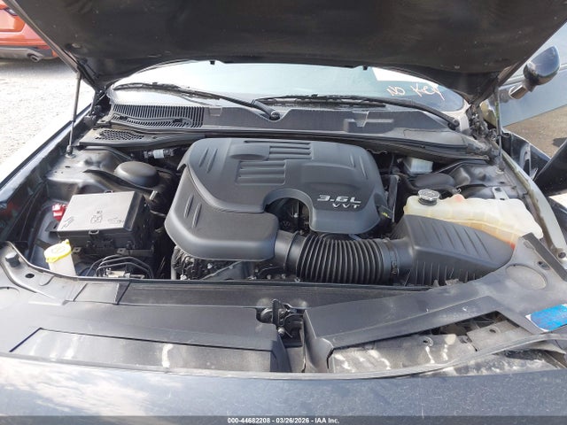 Продажа на аукционе авто 2023 Dodge Challenger Sxt, vin: 2C3CDZAG7PH527478, номер лота: 44682208