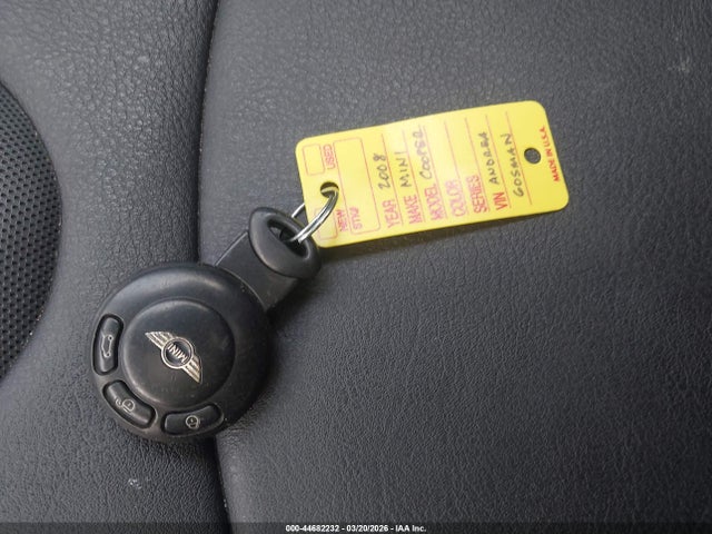 2008 MINI COOPER WMWMF33598TT65907 Photo 10